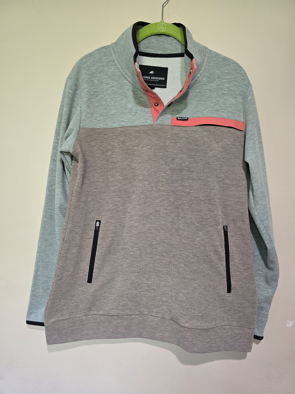 Womans M Belong Design Powell Grey & Mint Pullover Sweater with Coral Trim NWOT